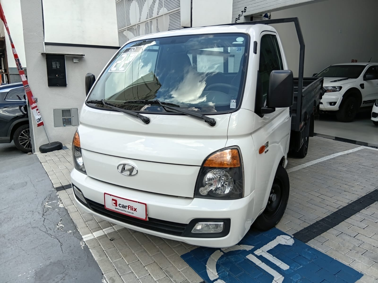 HYUNDAI HR 2.5 LONGO SEM CAÇAMBA 4X2 16V 130CV TURBO INTERCOOLER DIESEL 2P MANUAL