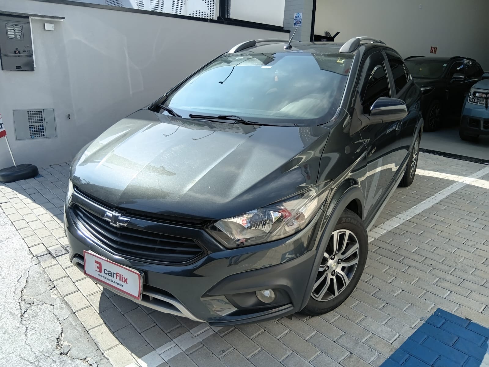CHEVROLET ONIX 1.4 MPFI ACTIV 8V FLEX 4P AUTOMÁTICO
