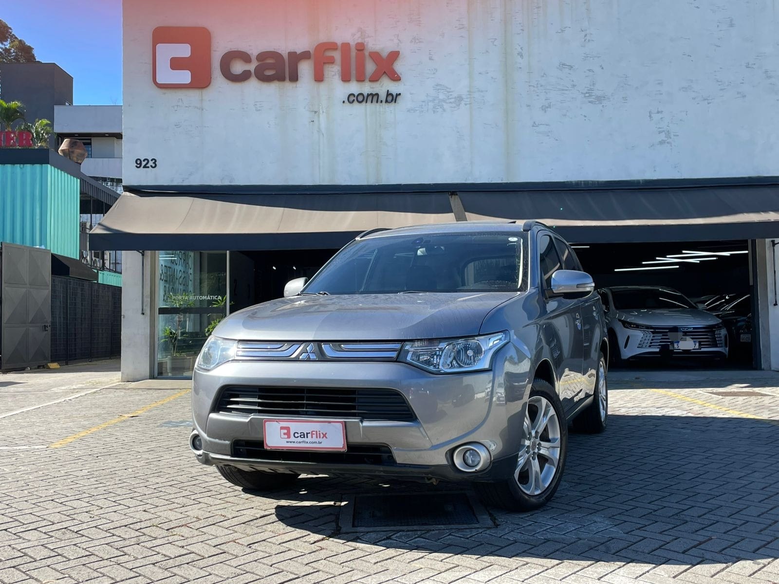 Mitsubishi Outlander 2014