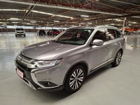 Mitsubishi Outlander 2020