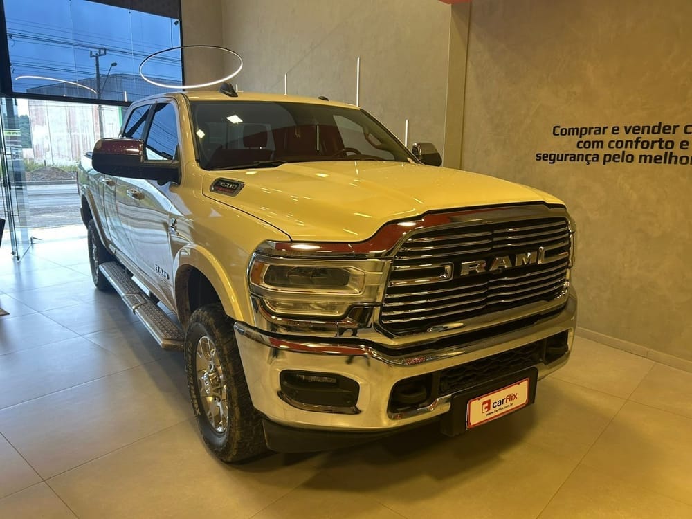 RAM 3500 6.7 I6 TURBO DIESEL LAIE CD 4X4 AUTOMÁTICO