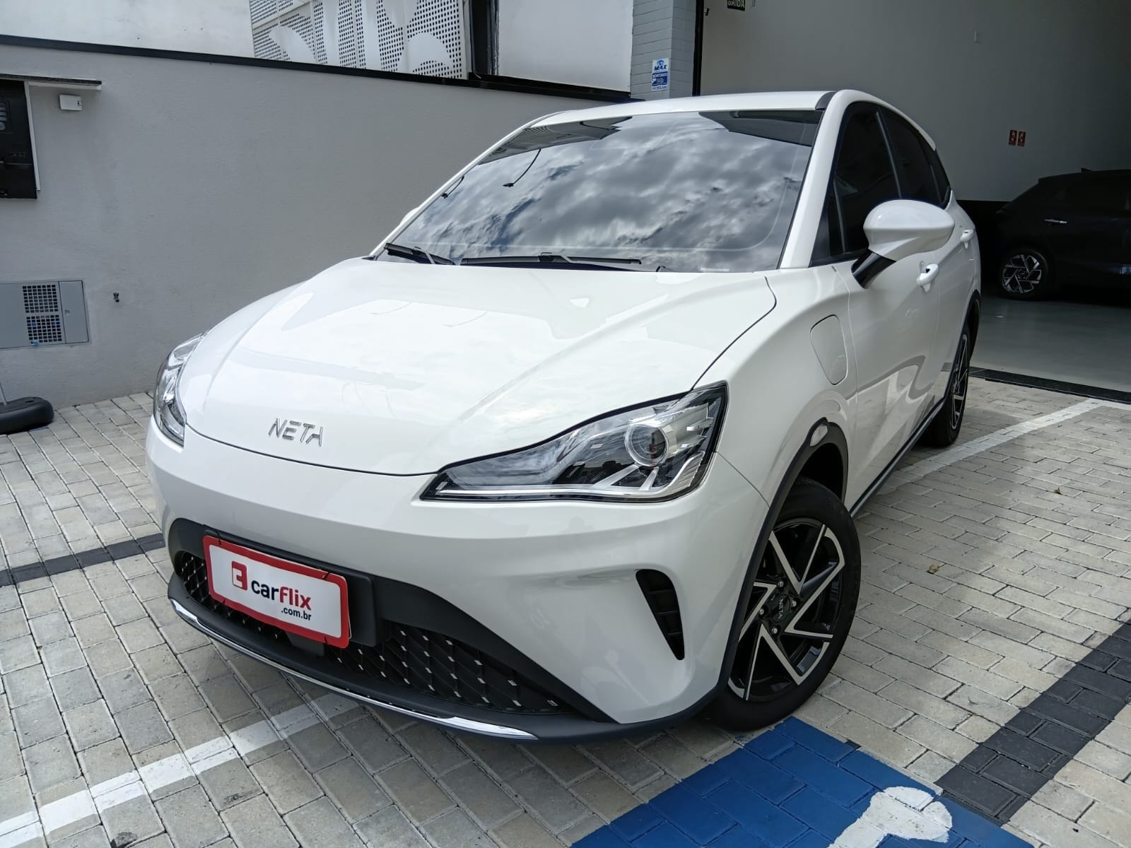 NETA AYA 40,7 KW ELÉTRICO COMFORT