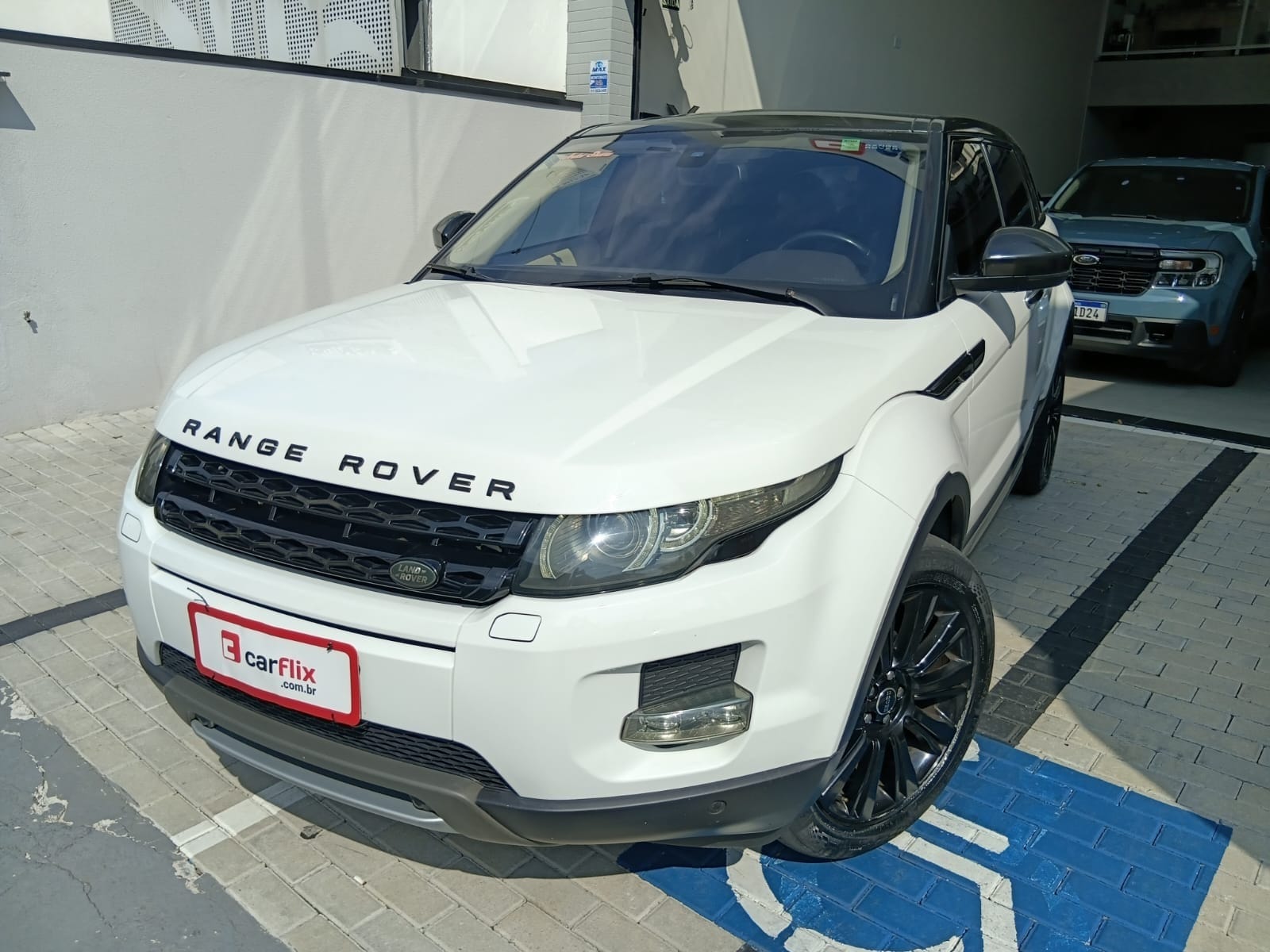 LAND ROVER RANGE ROVER EVOQUE 2.2 SDA PRESTIGE 4X4 16V DIESEL 4P AUTOMÁTICO