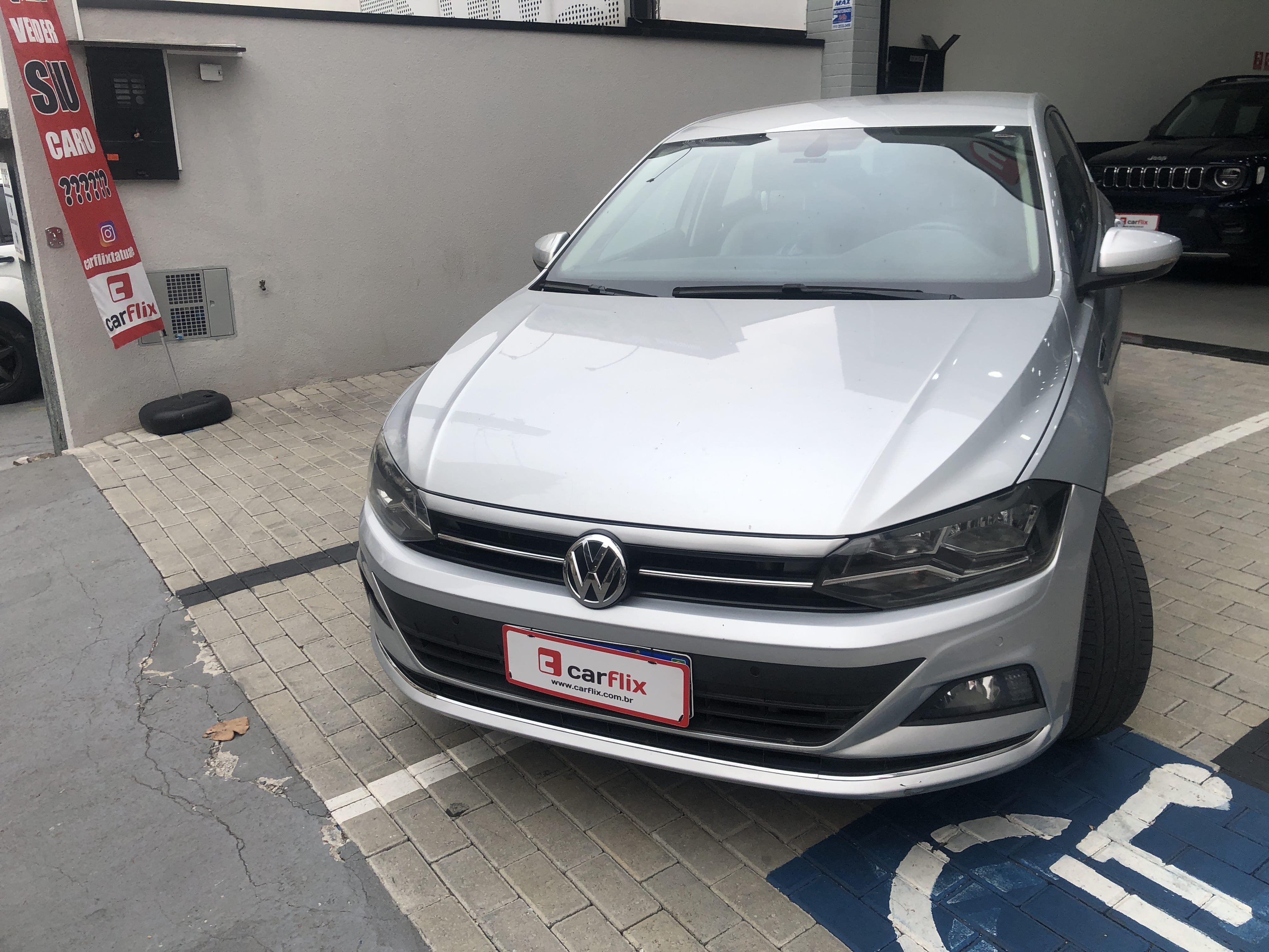 VOLKSWAGEN POLO 1.0 200 TSI HIGHLINE AUTOMÁTICO